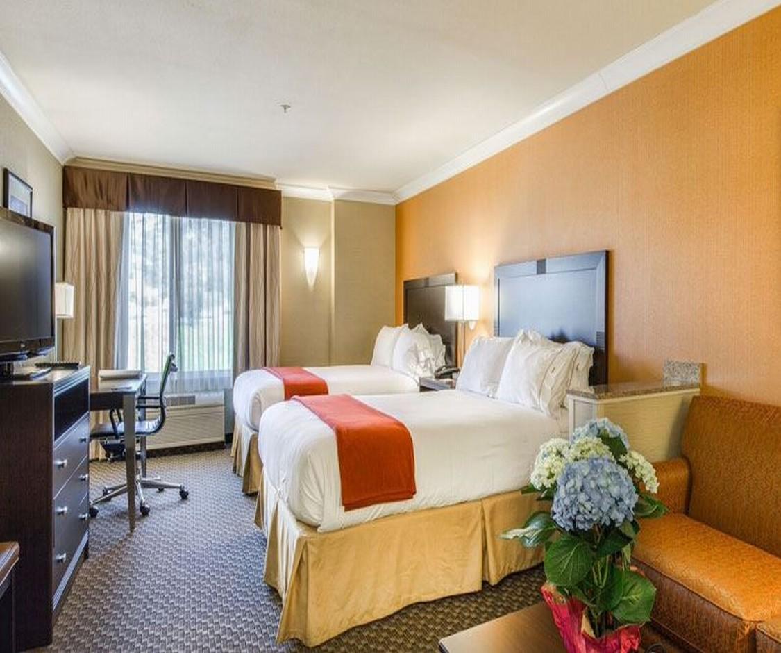Express Hotel 2*